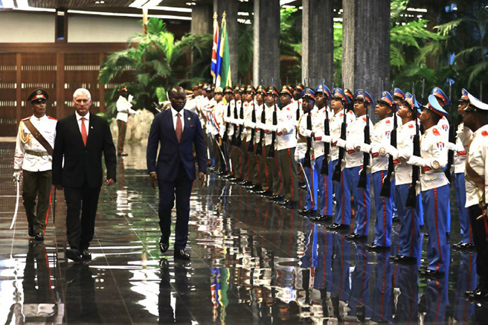 Suscriben acuerdos de cooperación Cuba y la República Gabonesa