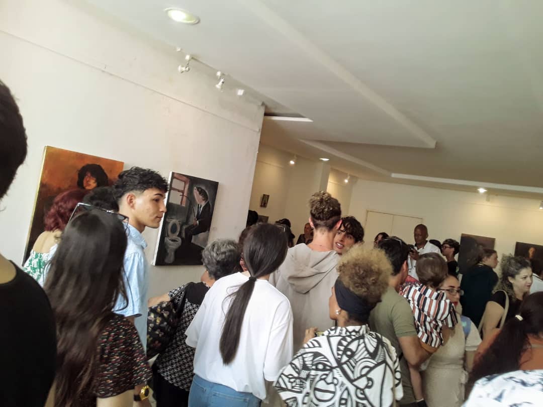 Inauguran Salón de estudiantes Rafael Alemán