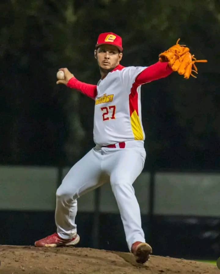 Conquista Pablo Luis Guillén tercera victoria en béisbol de España
