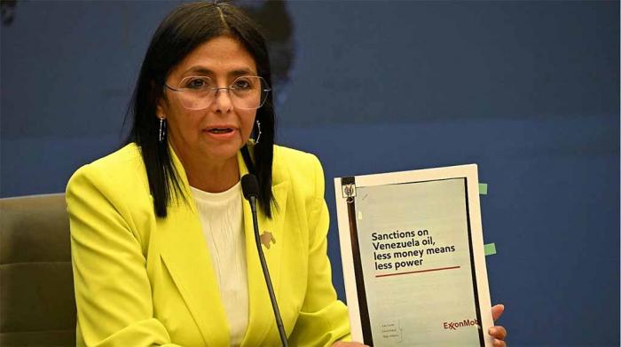 Venezuela anuncia comisión para la liberación de Nicolás Maduro