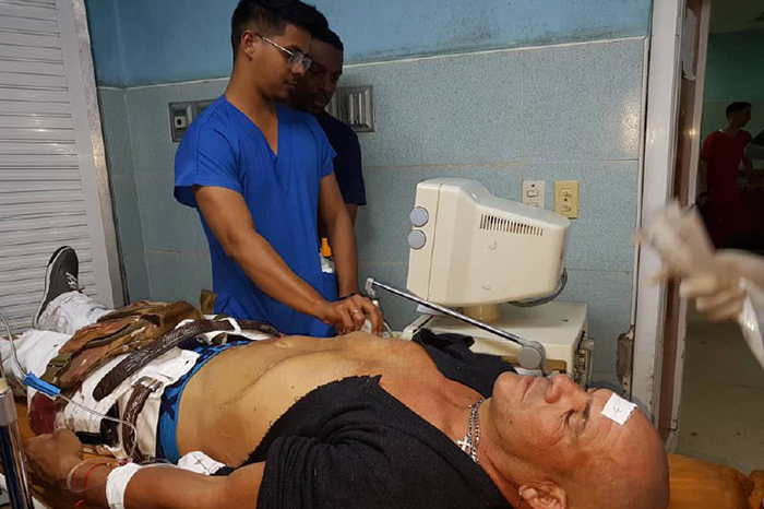 Dos fallecidos y 27 lesionados en accidente masivo en Camagüey