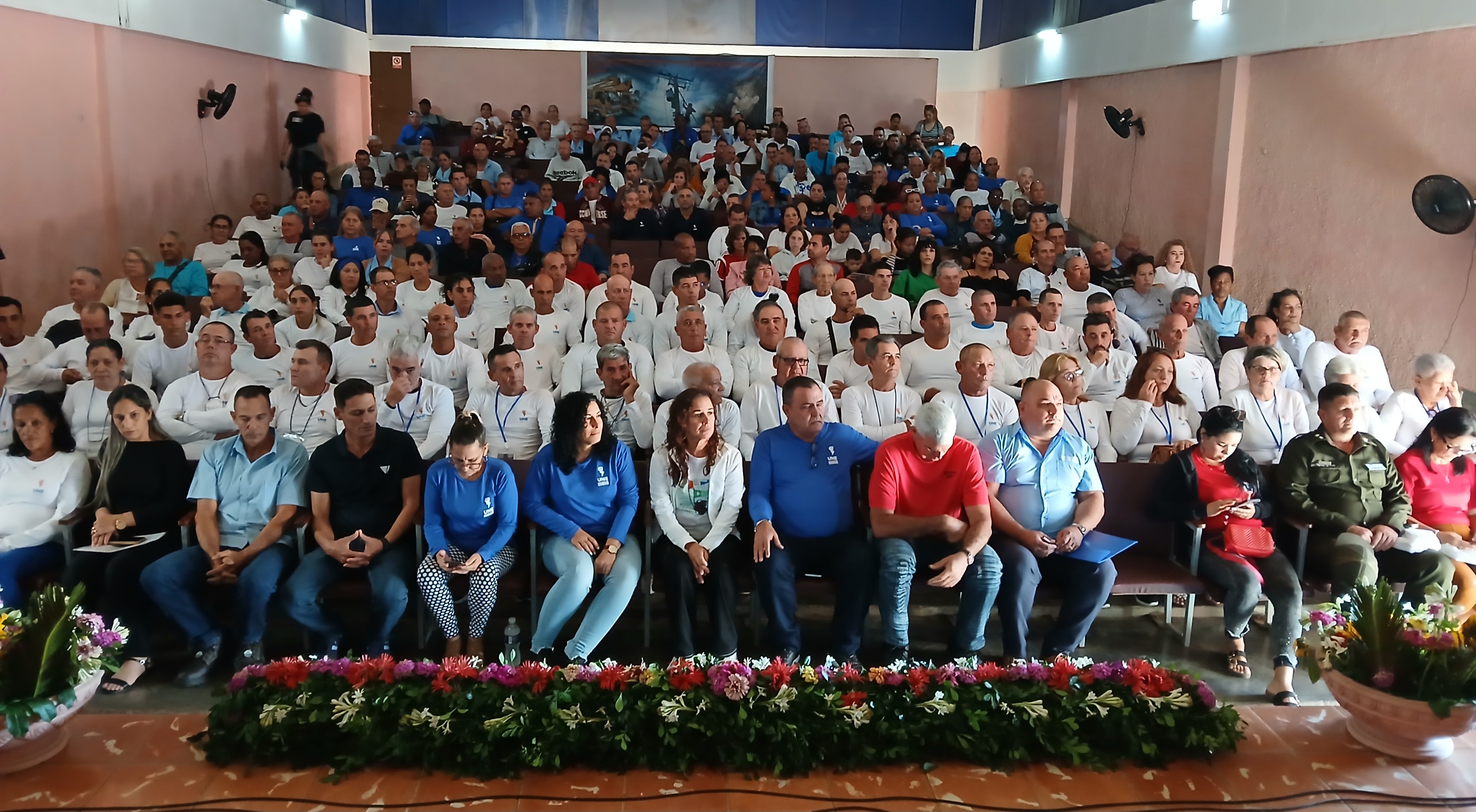 Celebran Día del Trabajador Eléctrico en Villa Clara