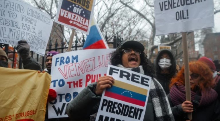 Las calles de Nueva York se llenan de carteles exigiendo la liberación de Maduro y Cilia