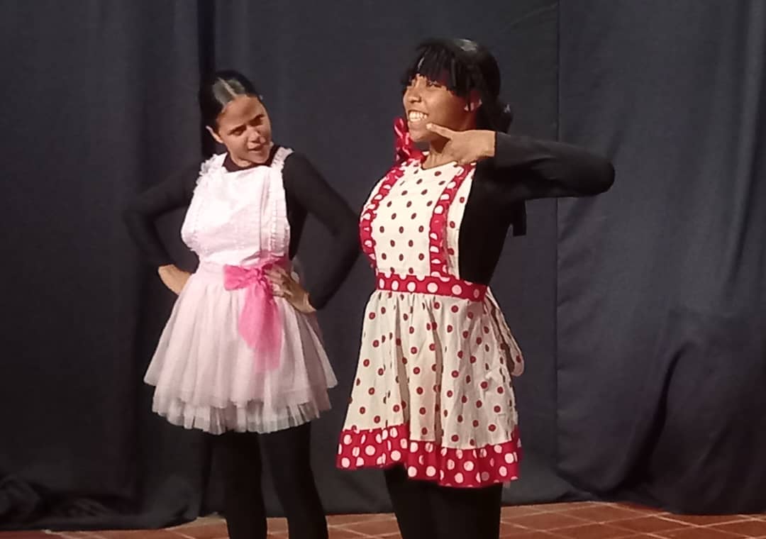 Abracadabra se roba interminables aplausos tras estrenar «Pepe» en El Mejunje 