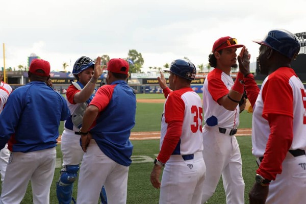 Cuba firma remontada ante Curazao en la Serie del Caribe