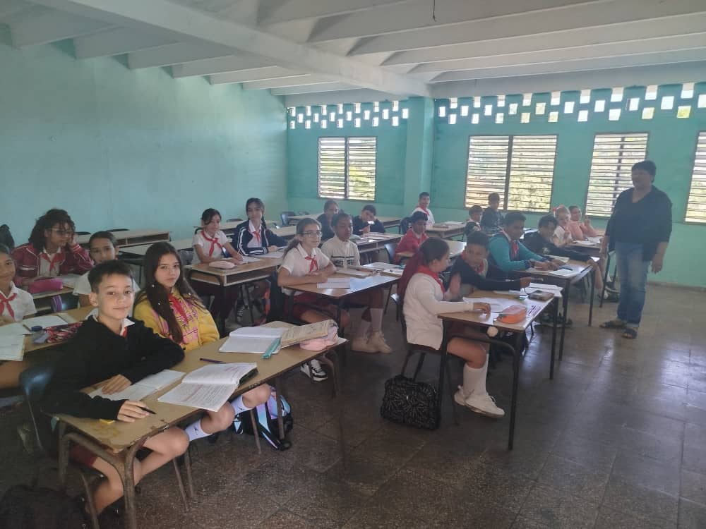 Celebran su día los Instructores de Arte villaclareños