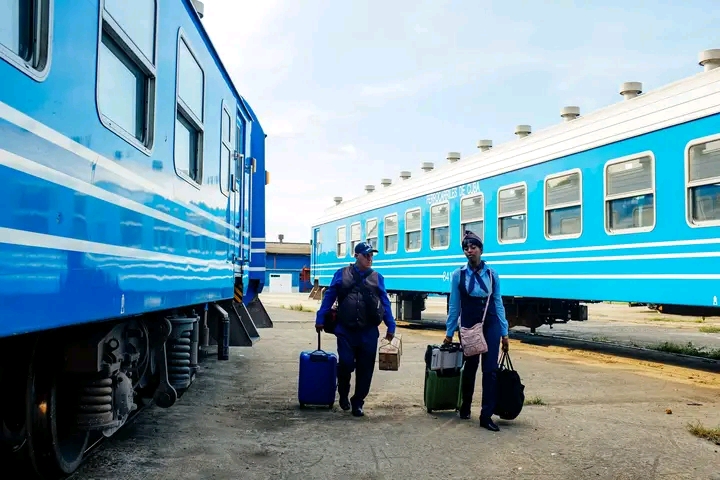 Anuncia MITRANS trenes extras en primera quincena de julio