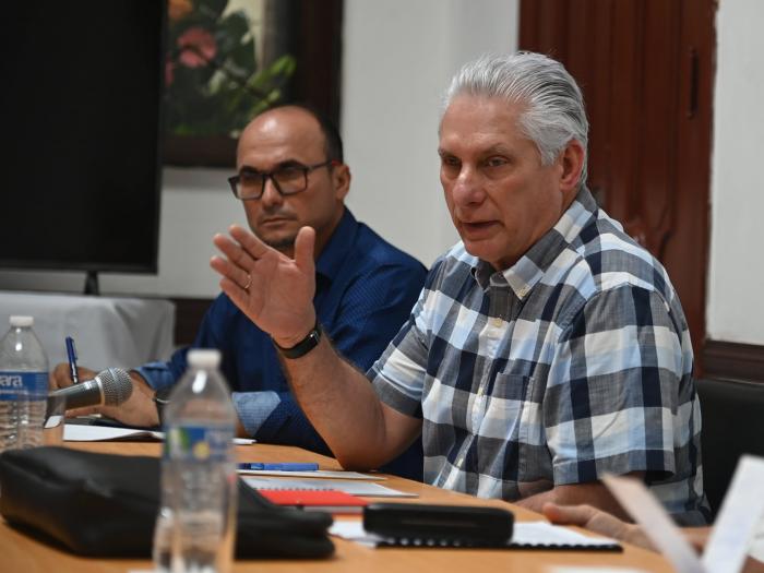 El éxito de las transformaciones económicas y sociales aprobadas se define en los municipios
