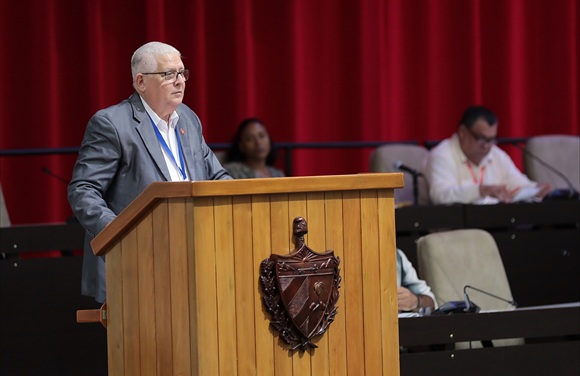 Asamblea Nacional deroga ley que reducía a cuatro años el mandato de los delegados municipales del Poder Popular