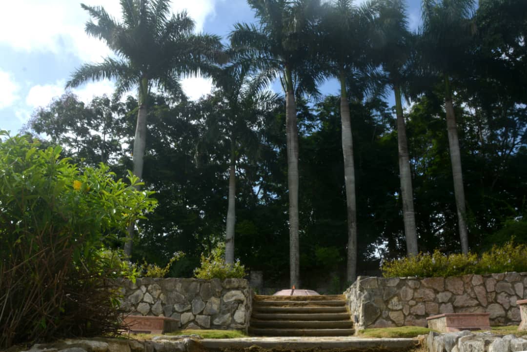 Mausoleo Frente de Las Villas: altar de unidad y memoria eterna