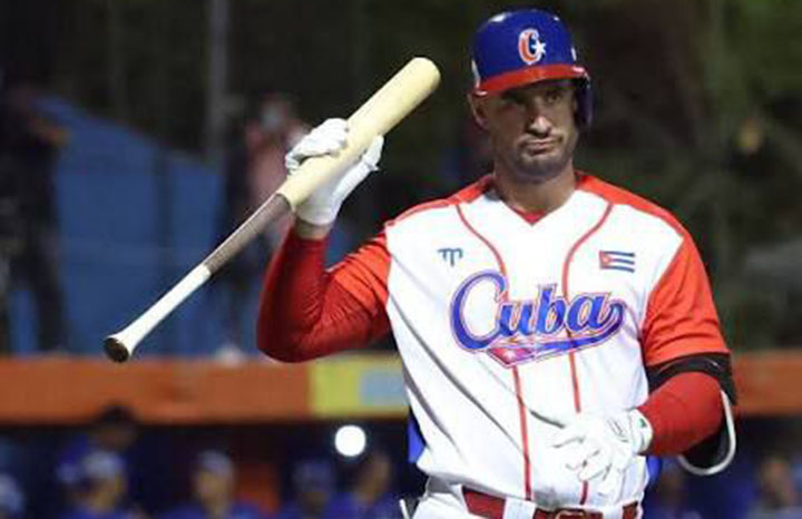 Cuba cede ante Canadá y se despide del Clásico Mundial