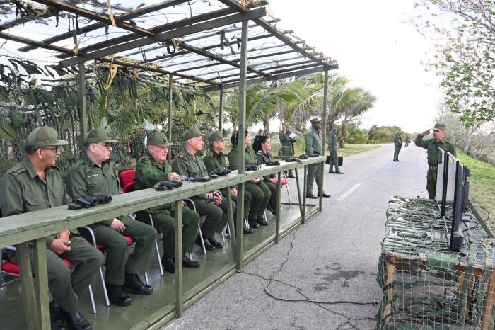 Encabeza Díaz-Canel décimo Día Nacional de la Defensa en 2026