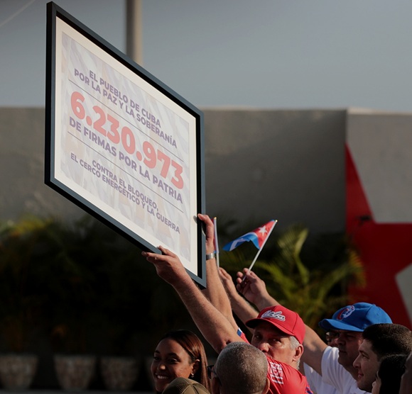 Más de seis millones de firmas reafirman posición de Cuba por la paz