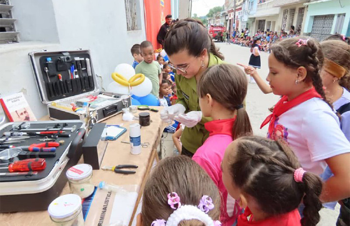 Lanzan en Villa Clara concurso infantil El Minint y yo