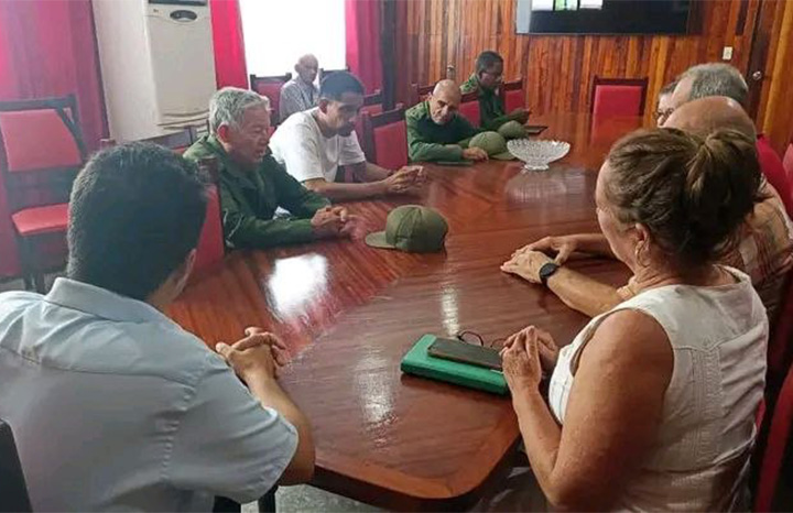 Visitó General Pardo Guerra la Universidad Central de Las Villas
